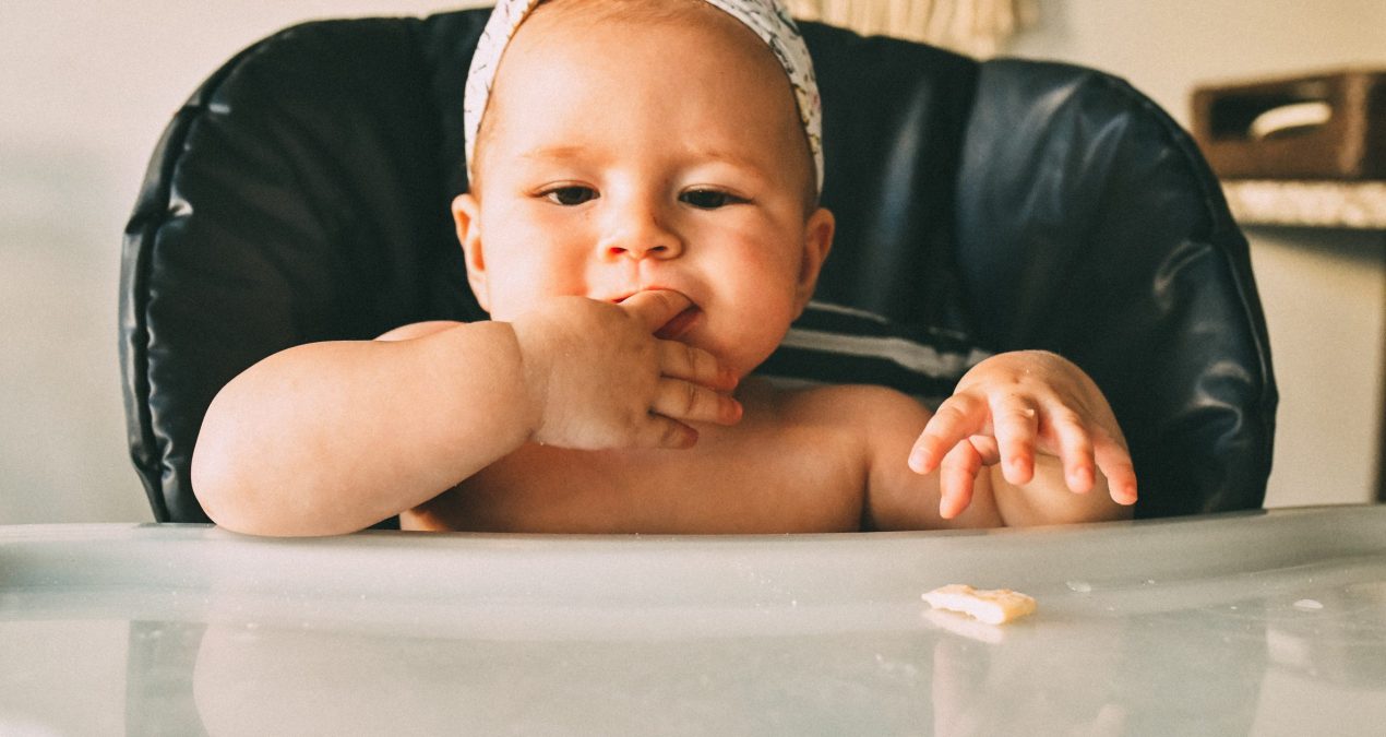 Conseils pour débuter la diversification menée par l’enfant